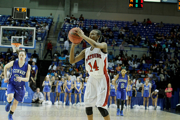 7A Girls State Finals-Fort Smith Northside vs. Conway 3-13-2014 (© Justin Manning) JWM_0061
