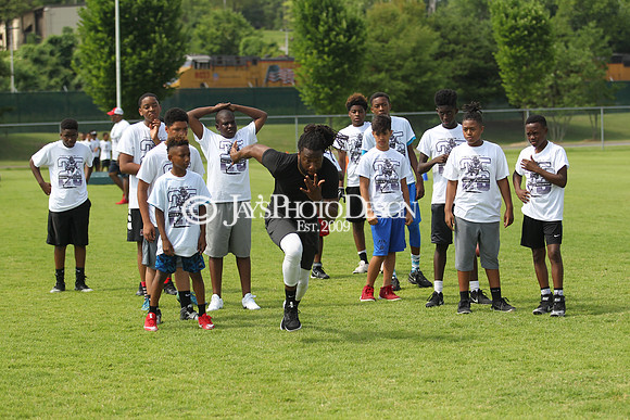 Tyrell Johnson Football Camp 6-9-18_0205