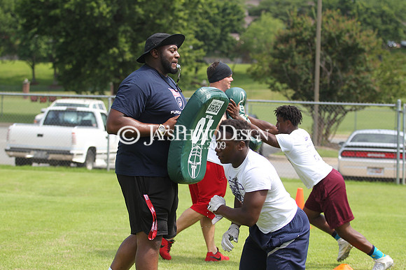 Tyrell Johnson Football Camp 6-9-18_0286