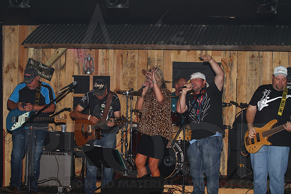 Midnight Hurricanes (Boogies) 8-2-2014 (©Justin Manning) JWM_237