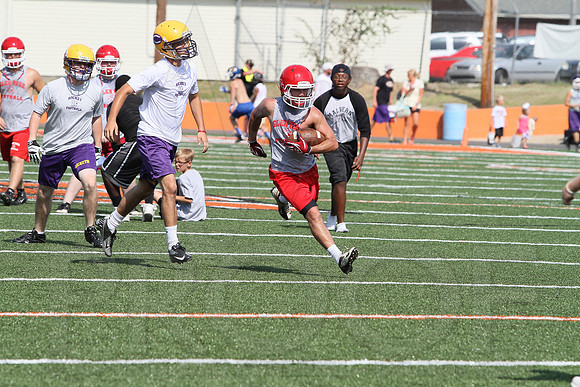 1st Annual James King 7 on 7 (Malvern) (� Justin Manning) JWM0104