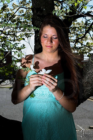 Collin & Makayla Senior pics 4-14-13 (© Justin Manning) JWM0311