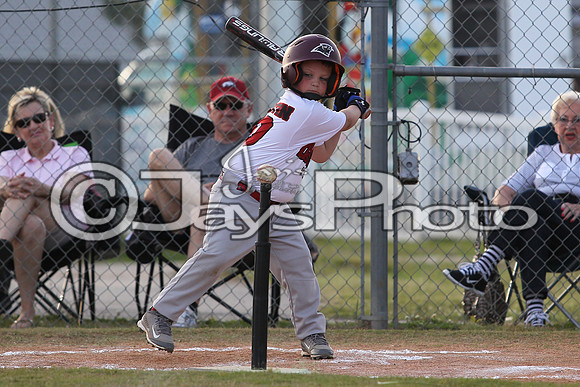 Bomb Squad vs. Cardinals 6-7 year old (Pitching Machine) 5-5-2015 (©Justin Manning) JWM_0112