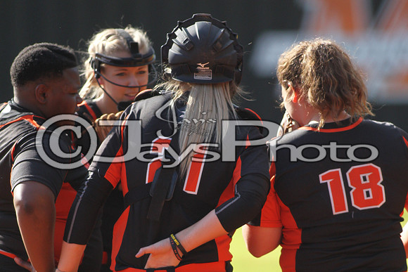 Arkadelphia @ Malvern softball_0312