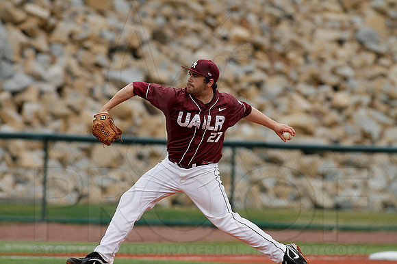ASU @ UALR baseball 3-17-13 (© Justin Manning) JWM0443
