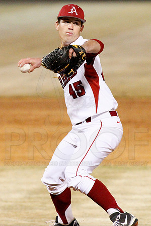 Miss Valley State @ Arkansas Baseball 3-27-13 (© Justin Manning) JWM0366