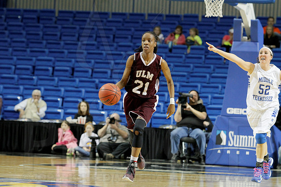 Middle Tennessee vs ULM  Women's 3-9-13 JWM0141 (©Justin Manning)
