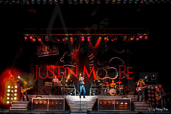 Justin Moore Concert 8-4-12(Justin Manning)073