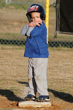 T-ball Angel's & Rangers 3-26-13 (© Justin Manning) JWM0083