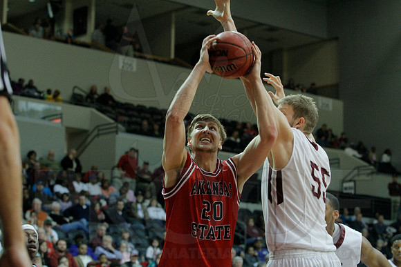 Arkansas State @ UALR Men's Basketball 3-1-2014 (© Justin Manning) JWM_0346