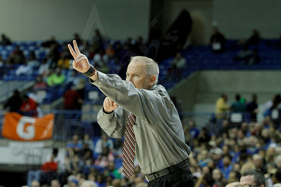 7A Girls State Finals-Fort Smith Northside vs. Conway 3-13-2014 (© Justin Manning) JWM_0130