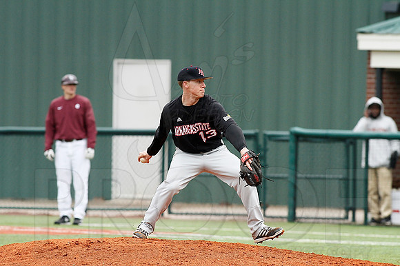 ASU @ UALR baseball 3-17-13 (© Justin Manning) JWM0358