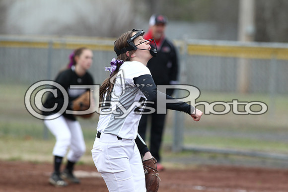 Bauxite vs. Brookland softball 3-28-2015 (©Justin Manning) JWM_0063