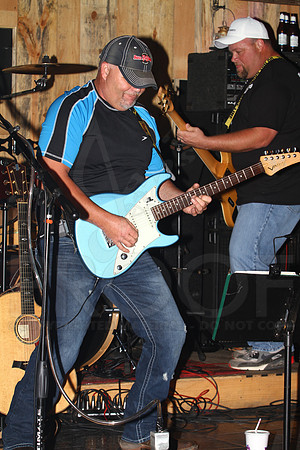 Midnight Hurricanes (Boogies) 8-2-2014 (©Justin Manning) JWM_065