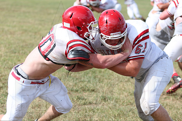 Glen Rose Football Practice 9-2-2014 (©Justin Manning) JWM_78