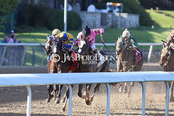 z220402_ArkansasDerbyday_Manning_JWM_1537