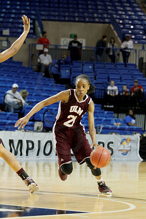 Florida Atlantic vs. UL-Monroe Women's JWM0258 (©Justin Manning)