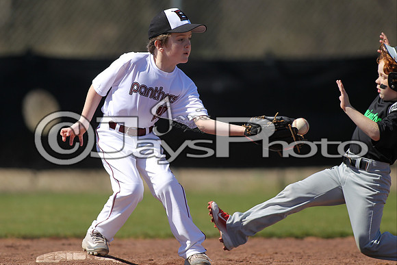Benton Panthers vs. White Hall Dominators 2-27-16 JWM_0037