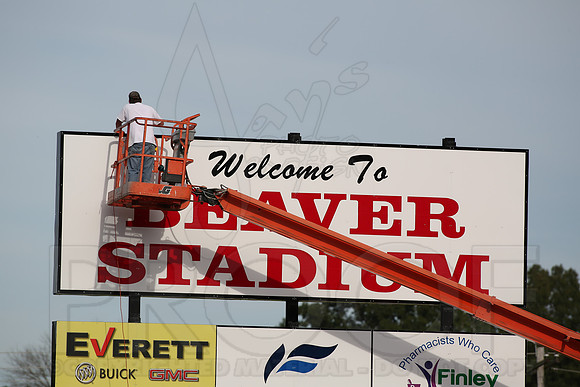 Glen Rose Football Practice 9-2-2014 (©Justin Manning) JWM_242