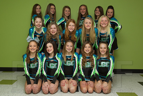 LGC_cheerpics_JWM_0041.jpg 4x6