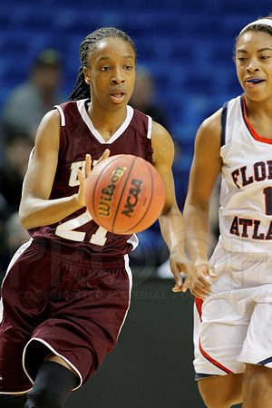 Florida Atlantic vs. UL-Monroe Women's JWM0091 (©Justin Manning)
