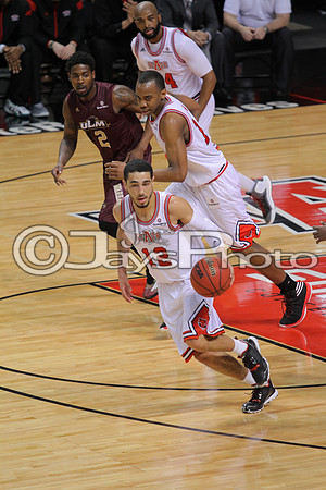 ULM @ Arkansas State Men's Basketball 2-21-2015 (©Justin Manning) JWM_193