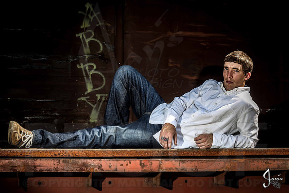 Collin & Makayla Senior pics 4-14-13 (© Justin Manning) JWM0271A-2