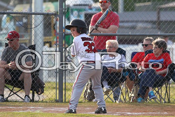 Bomb Squad vs. Cardinals 6-7 year old (Pitching Machine) 5-5-2015 (©Justin Manning) JWM_0171