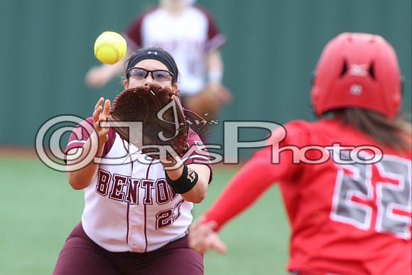 Cabot @ Benton Softball 3-10-2015 (©Justin Manning) JWM_0021