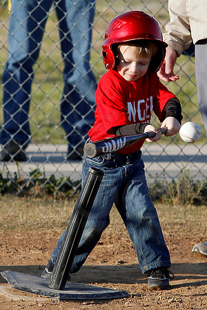 T-ball Angel's & Rangers 3-26-13 (© Justin Manning) JWM0057