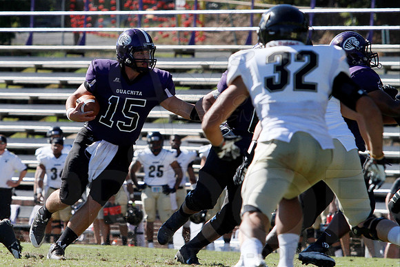 Harding @ OBU 10-19-13 (© Justin Manning) JWM0401