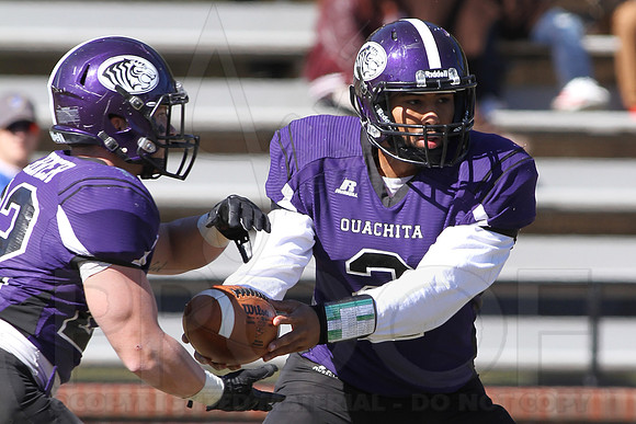 Southern Arkansas University @ Ouachita Baptist University 11-1-2014 (©Justin Manning) JWM_172