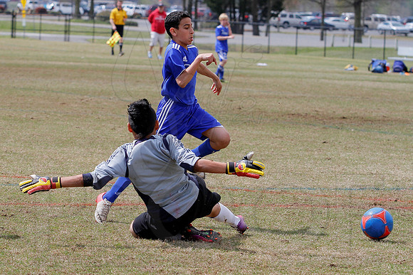 Burns Park Soccer 4-6-13(© Justin Manning) JWM0189