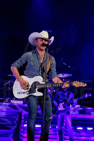 Justin Moore Concert 4-25-2014 (© Justin Manning) JWM_0692