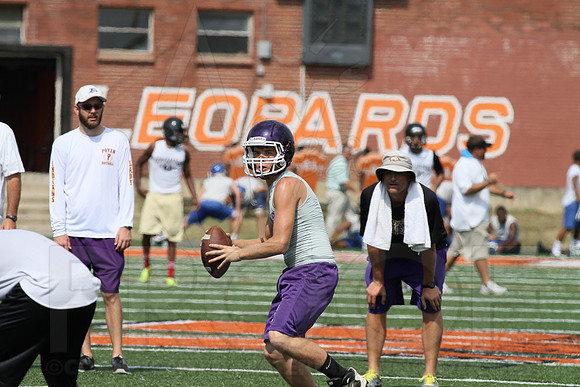1st Annual James King 7 on 7 (Malvern) (� Justin Manning) JWM0181