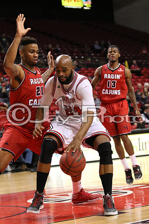 LA-Lafayette @ Arkansas State Men's 3-7-2015 (©Justin Manning) JWM_0640