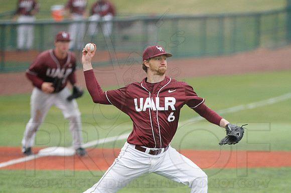 ASU @ UALR baseball 3-17-13 (© Justin Manning) JWM0247