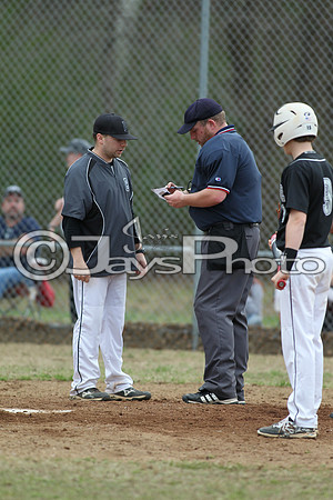 Bauxite @ Glen Rose Baseball 3-17-2015 (©Justin Manning) JWM_0108