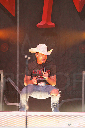 Justin Moore Concert 8-4-12(Justin Manning)036