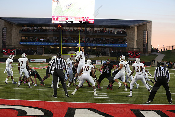 ULM @ Arkansas State 10-4-2014 (©Justin Manning) JWM_0328