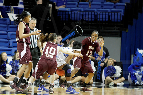Middle Tennessee vs ULM  Women's 3-9-13 JWM0230 (©Justin Manning)