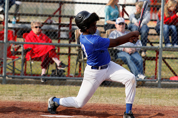 Estem @ Glen Rose 3-28-13 (© Justin Manning) JWM0265