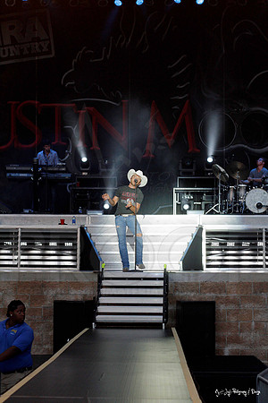 Justin Moore Concert 8-4-12(Justin Manning)115