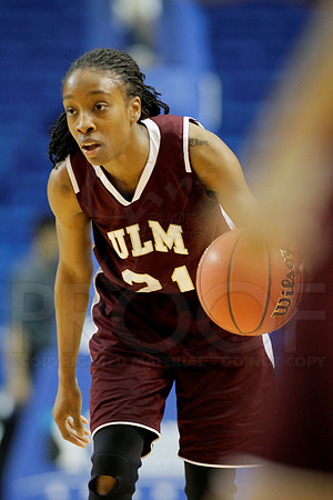 Florida Atlantic vs. UL-Monroe Women's JWM0216 (©Justin Manning)