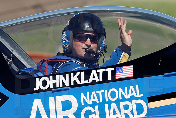 LR Air Show (Blue Angels) 9-9-12 (Justin Manning)0210