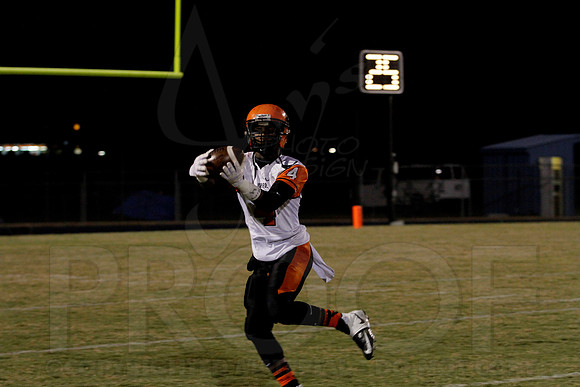 Malvern @ Arkadelphia 11-8-13 (©Justin Manning) JWM_0061