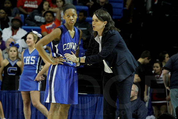7A Girls State Finals-Fort Smith Northside vs. Conway 3-13-2014 (© Justin Manning) JWM_0223