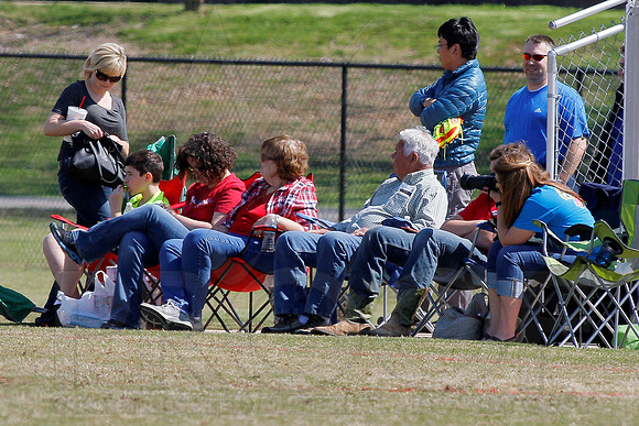 Burns Park Soccer 4-6-13(© Justin Manning) JWM0101