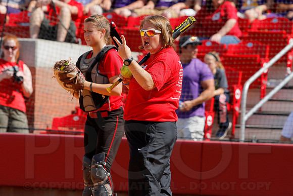 3A Harmony Grove vs Lavaca (State Finals) 5-17-13 (© Justin Manning) JWM0011