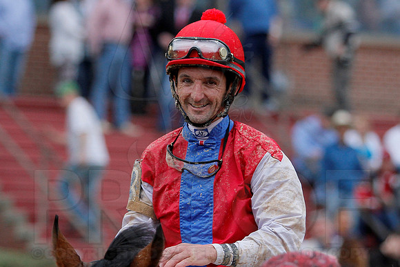 The 54th running of the Razorback Handicap 3-9-13 JWM0273 (©Justin Manning)